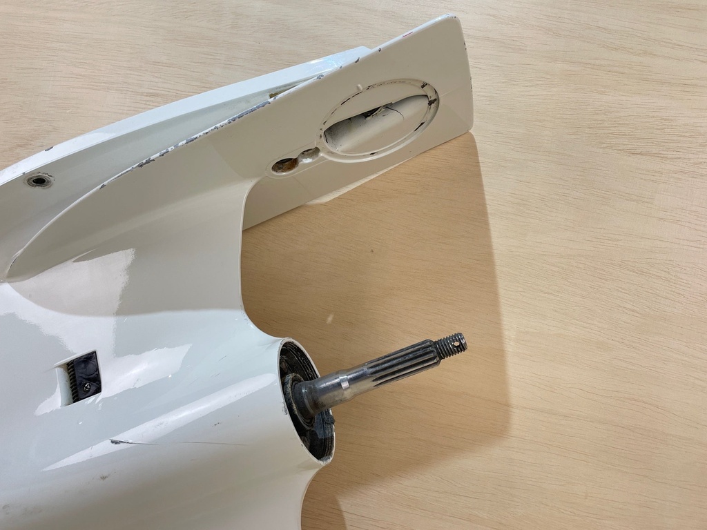 Evinrude Etec 115HP V4 Lower Unit Gear Case