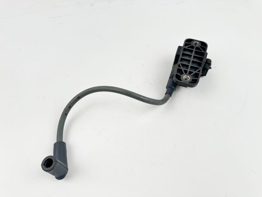 2001 Mercury 90 HP 2 Stroke Outboard Ignition Coil 827509A10 OEM