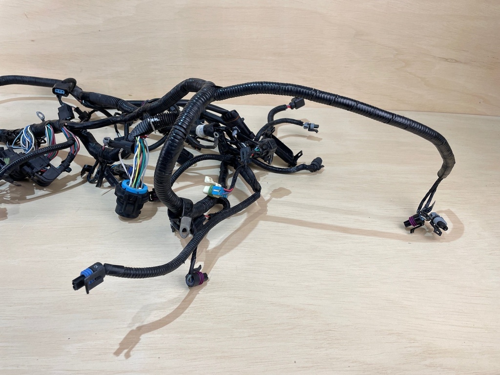 Mercury Verado 2.6L 350HP Outboard Engine Wiring Harness 8M0102454