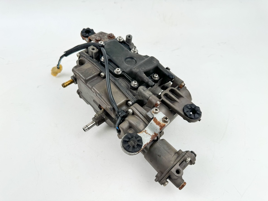 2000 Honda 130 HP 4 Stroke Outboard Vapor Separator Tank VST 06167-ZW5-305 OEM