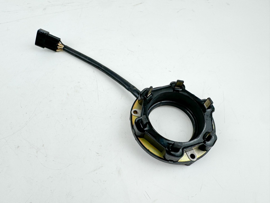 2002 Yamaha 200 HP 2 Stroke Outboard Coil Pulser 68F-85580-00-00 OEM