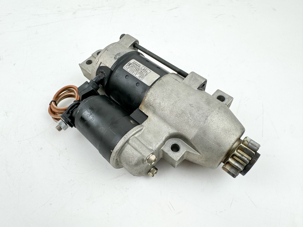 2002 Yamaha 200 HP 2 Stroke Outboard Starter Motor 68F-81800-01-00 OEM
