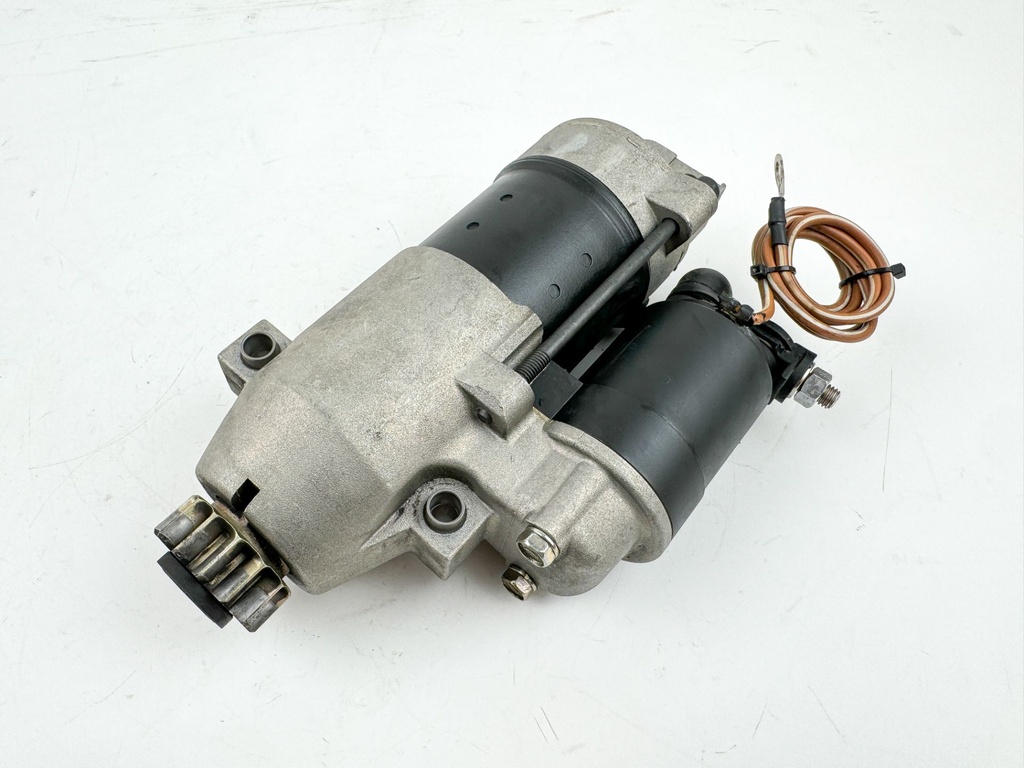 2002 Yamaha 200 HP 2 Stroke Outboard Starter Motor 68F-81800-01-00 OEM