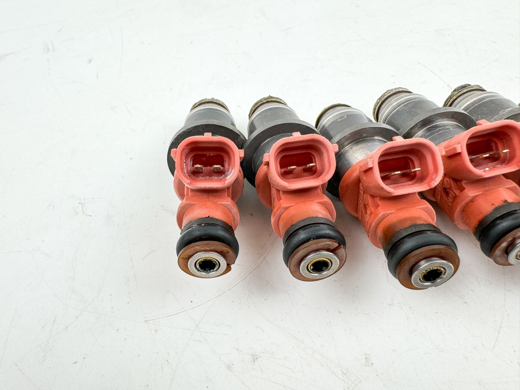 2002 Yamaha 200 HP 2 Stroke Outboard Fuel Injector Set 68F-13761-00-00 OEM