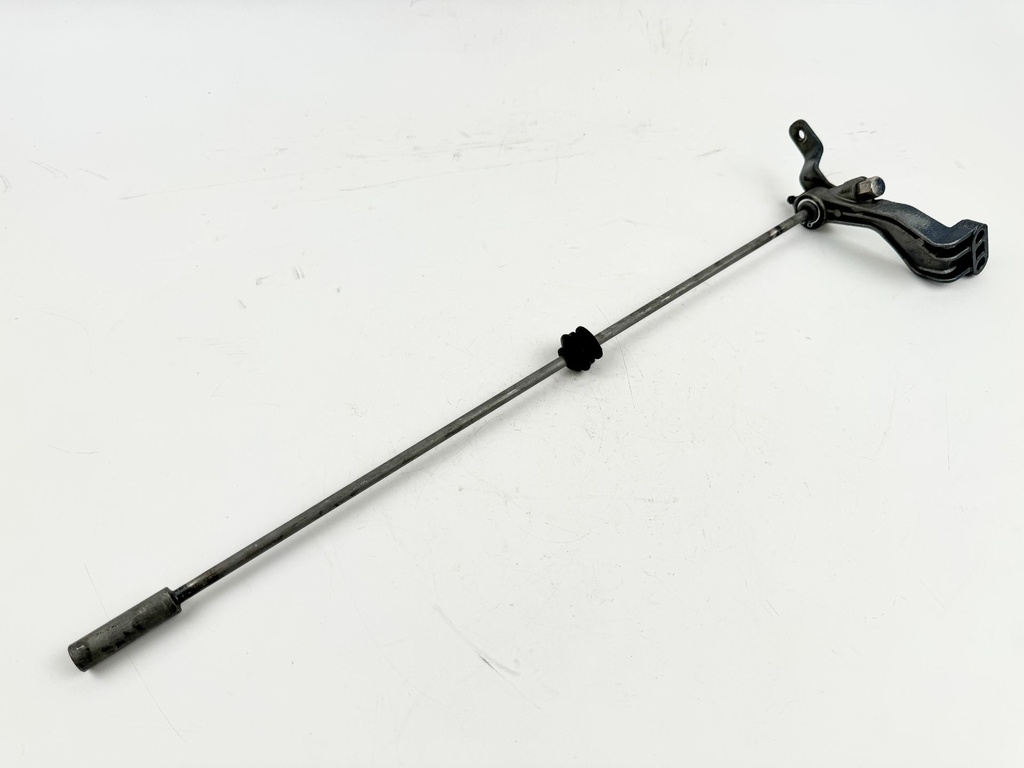 2002 Yamaha 200 HP 2 Stroke Outboard Shift Shaft 6E5-44120-03-00 OEM