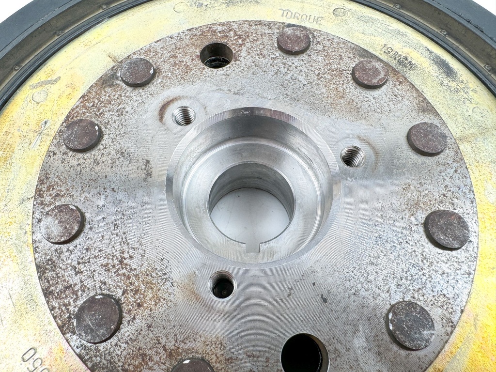 2002 Yamaha 200 HP 2 Stroke Outboard Flywheel Rotor 68F-81450-00-00 OEM