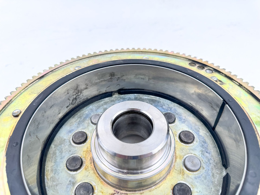 2002 Yamaha 200 HP 2 Stroke Outboard Flywheel Rotor 68F-81450-00-00 OEM