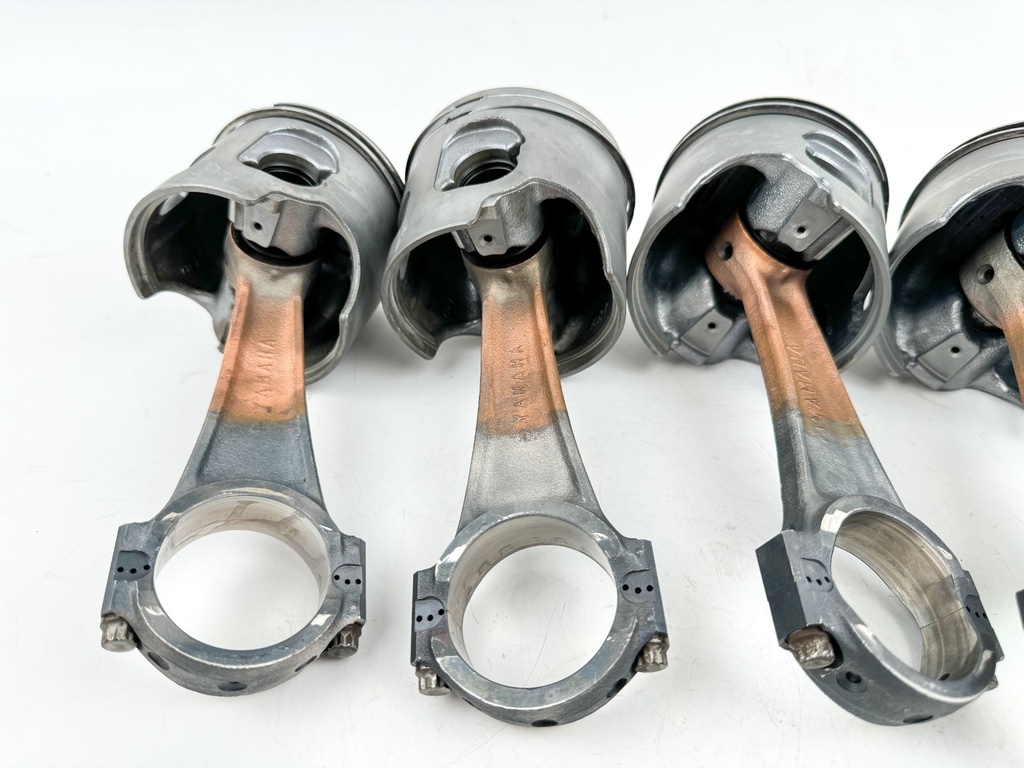 2002 Yamaha 200 HP 2 Stroke Outboard Piston & Connecting Rod Set 64D-11642-02-90 OEM