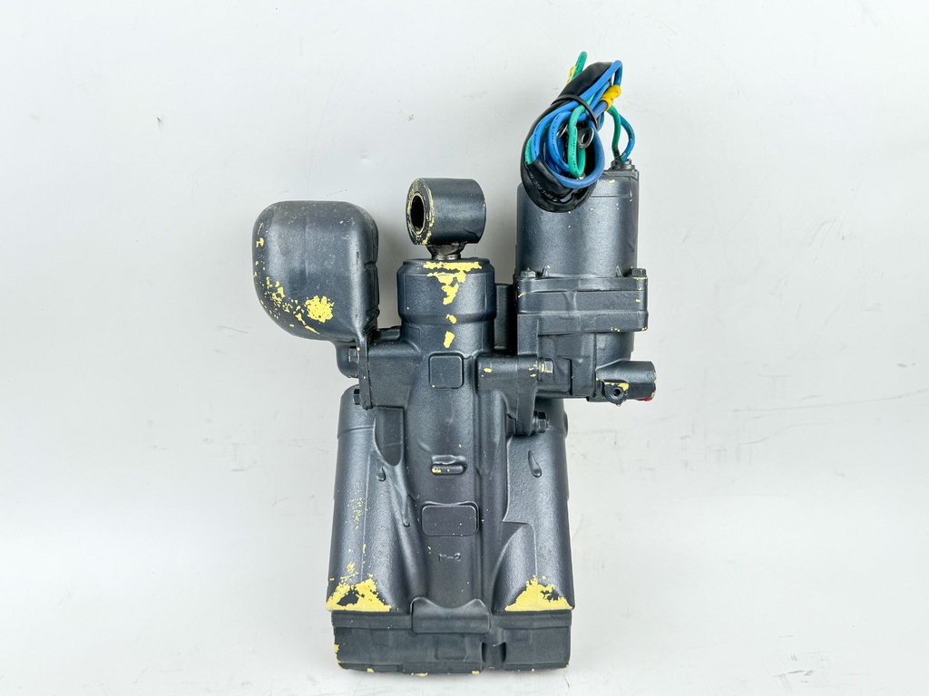 2002 Yamaha 200 HP 2 Stroke Outboard Power Trim Tilt Unit 68F-43800-00-4D OEM