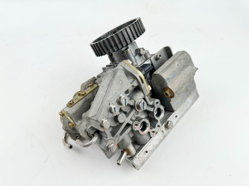 2002 Yamaha 200 HP 2 Stroke Outboard Fuel Injection Pump 68F-12170-01-00 - Tested