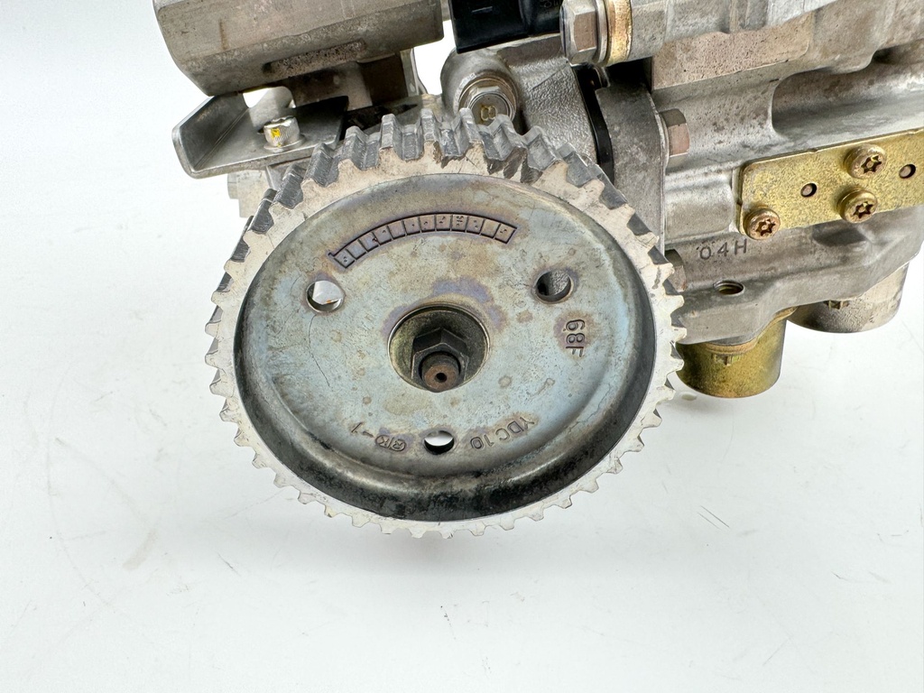 2002 Yamaha 200 HP 2 Stroke Outboard Fuel Injection Pump 68F-12170-01-00 - Tested