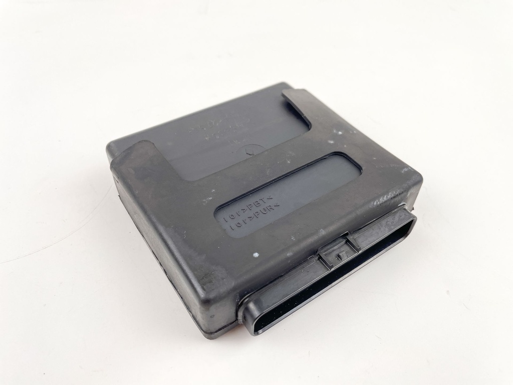 2002 Suzuki 40 HP 4 Stroke Outboard Engine Control Unit ECU 33920-87J21 OEM