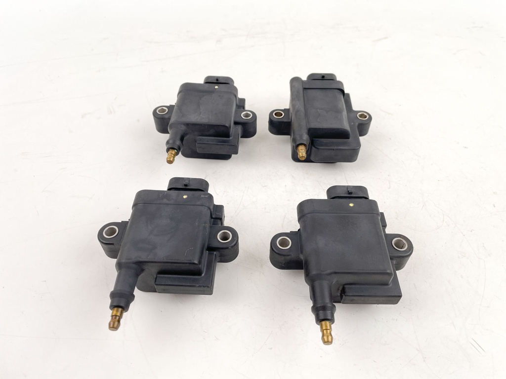 2008 Mercury 50 HP 4 Stroke Outboard Ignition Coil Set 879984T00 OEM
