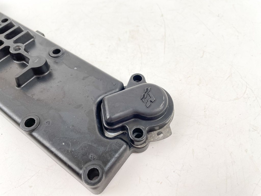 2008 Mercury 50 HP 4 Stroke Outboard Exhaust Cover 893692T02 OEM