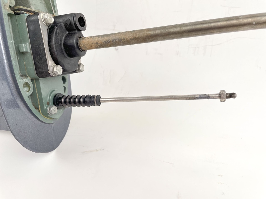 1994+ Yamaha 20 25 HP 2 Stroke Outboard Long Lower Unit Gear Case 6L2-45300-12-4D