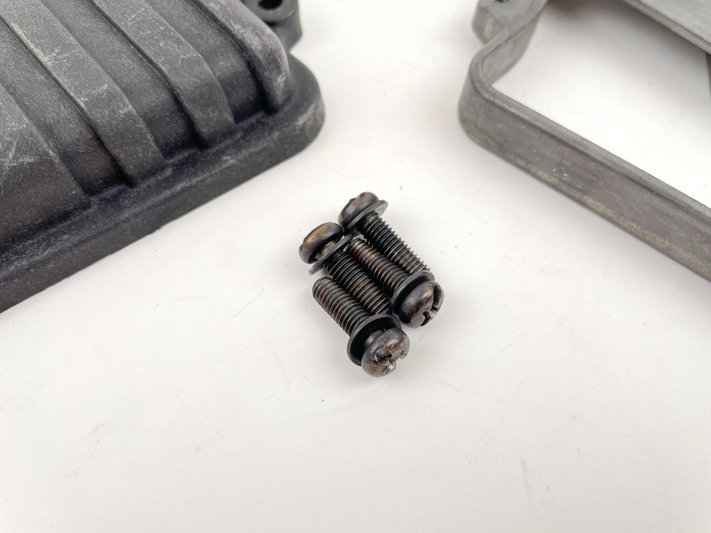 1994 Yamaha 25 HP 2 Stroke Outboard Intake Air Silencer Assembly 6L2-14418-00-00 OEM