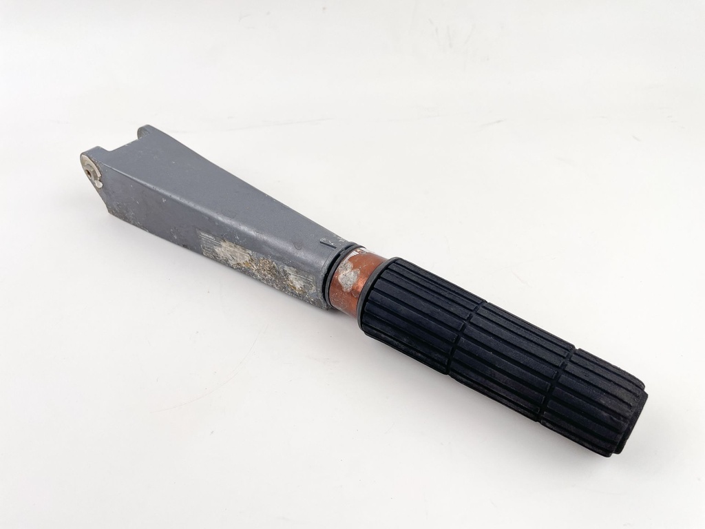 1990 Yamaha 9.9 HP 2 Stroke Outboard Tiller Steering Handle 6E7-42111-00-EK OEM