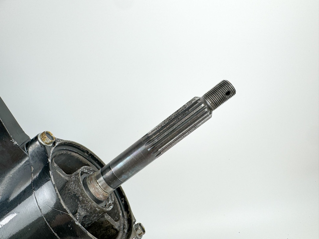 2004 Suzuki 200 225 250 HP 4 Stroke 25" Outboard Lower Unit Gear Case RH