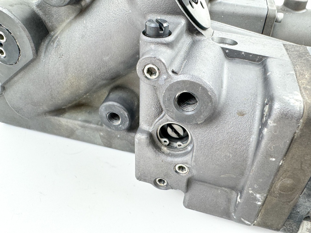 2004 - 2011 Suzuki 200 225 250 Outboard Power Trim & Tilt Unit Assembly 48500-93J05