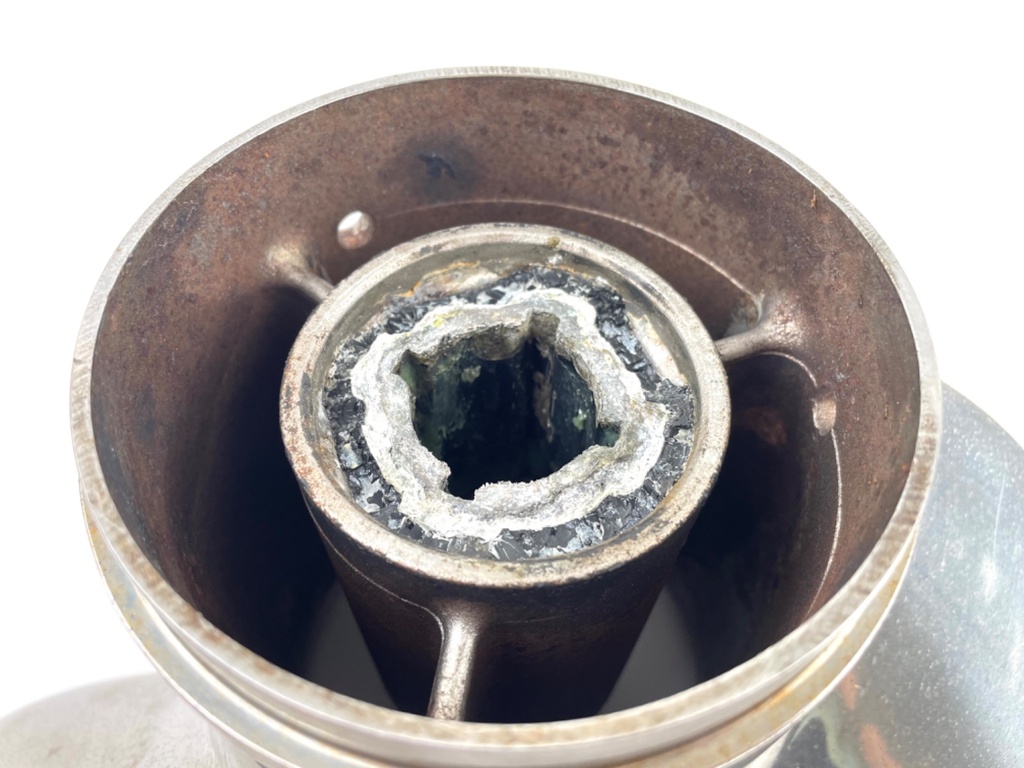 Michigan Wheel Rapture Stainless Steel Propeller 14 1/4" X 17P