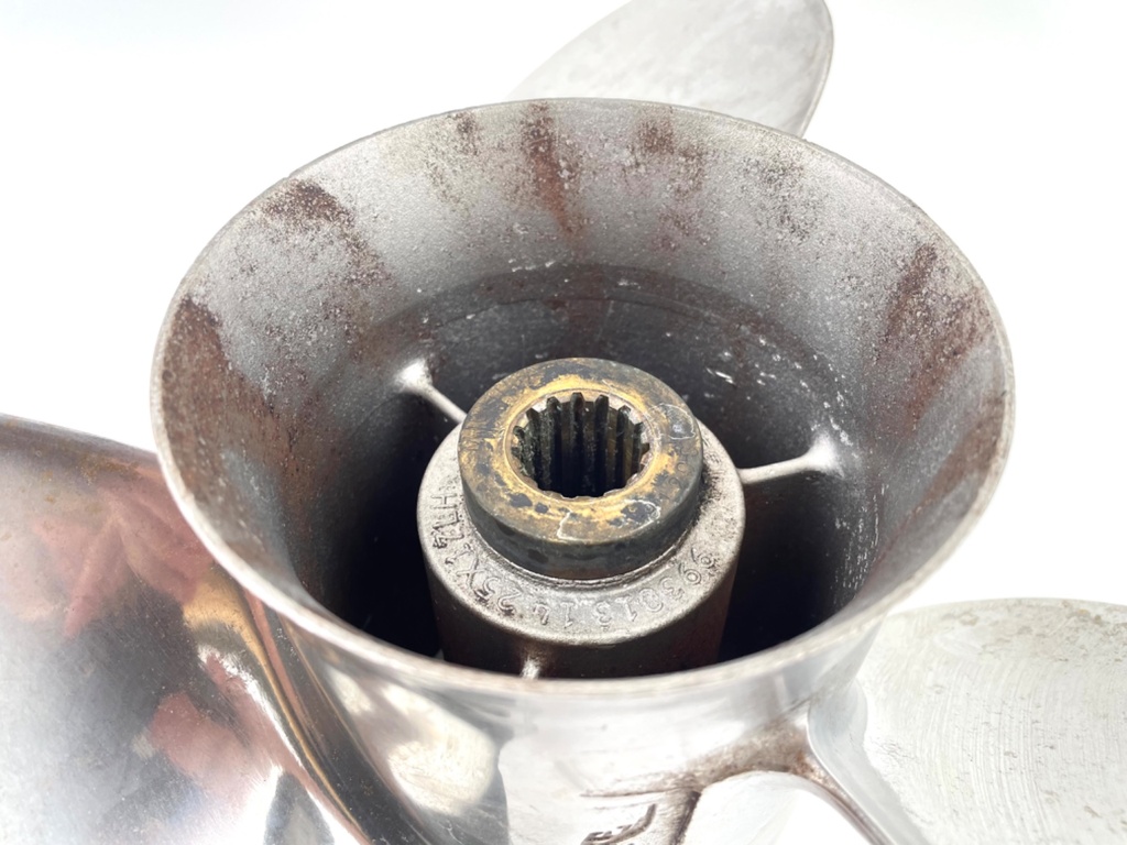 Michigan Wheel Stainless Steel Prop 3 Blade 14 1/4" x 17P LH 993013