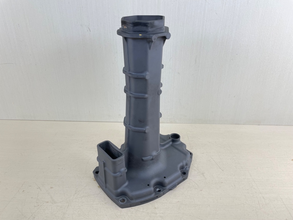 2015 Yamaha 200HP 4 Stroke Outboard Exhaust Muffler 6DA-14711-00-9S