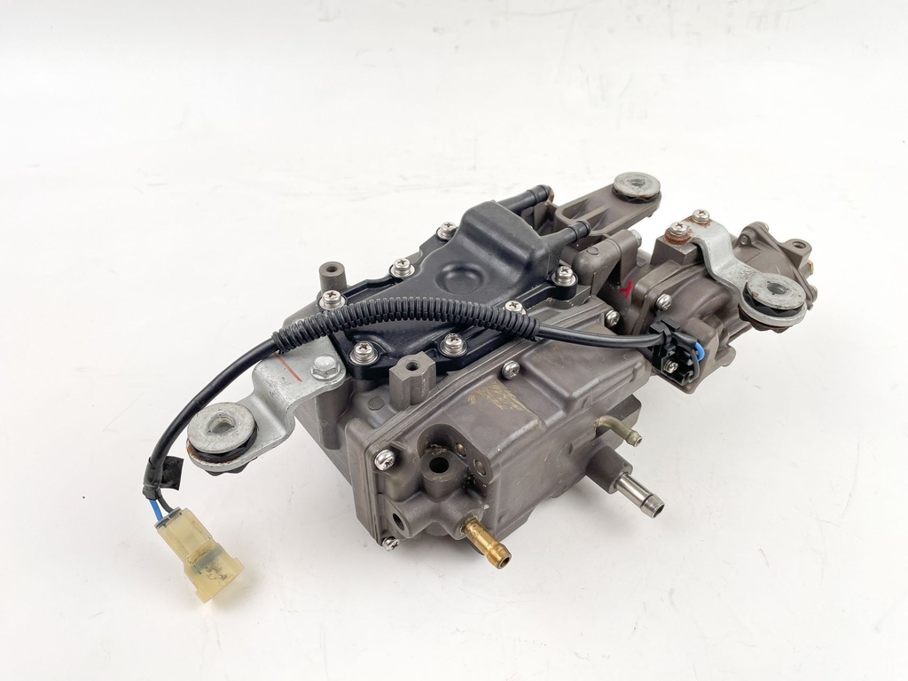 2004 Honda 130 HP 4 Stroke Outboard Vapor Separator Tank VST 16730-ZW5-033 OEM