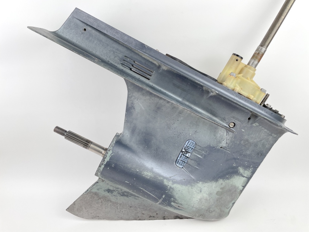 Yamaha 250 225 HP 2 Stroke Outboard 25" XL Lower Unit Gear Case 1997-2003 - Parts