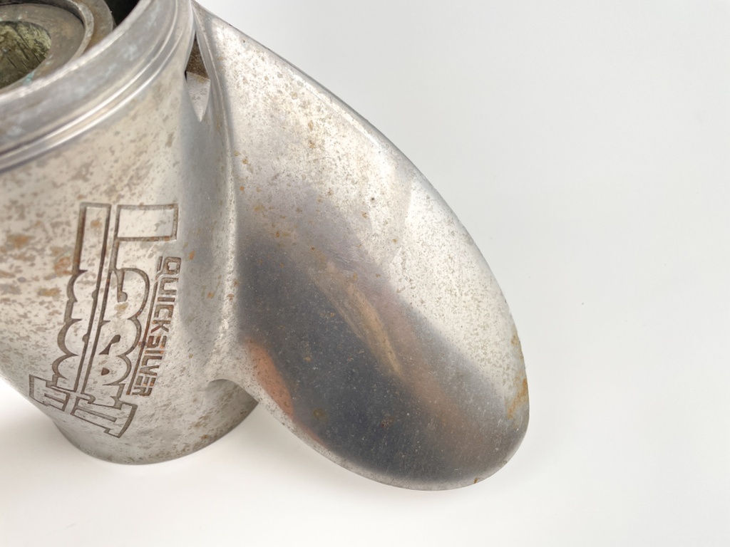 Mercury Marine Laser II Stainless Steel Propeller Prop 3 Blade 48-16548-23 13 3/4" x 24P