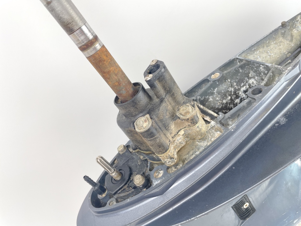 Yamaha F 75 80 90 100 HP 4 Stroke Outboard 20" Lower Unit Gear Case