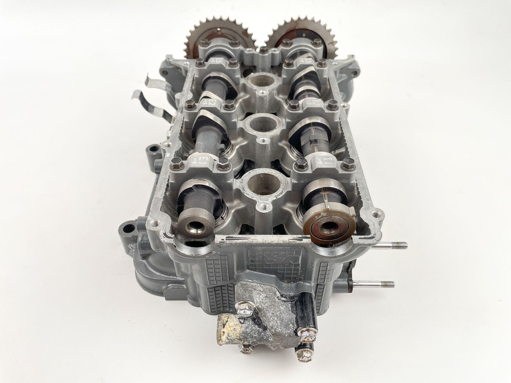 2002 Suzuki 40 HP 4 Stroke Outboard Cylinder Head 11100-87J02-019 Parts