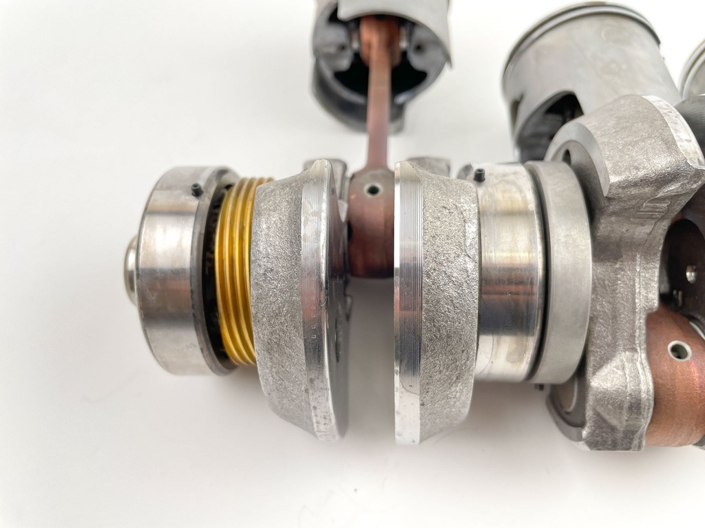 1999 Yamaha 30 HP 2 Stroke Outboard Crankshaft W/ Pistons 6J8-11400-11-00 OEM