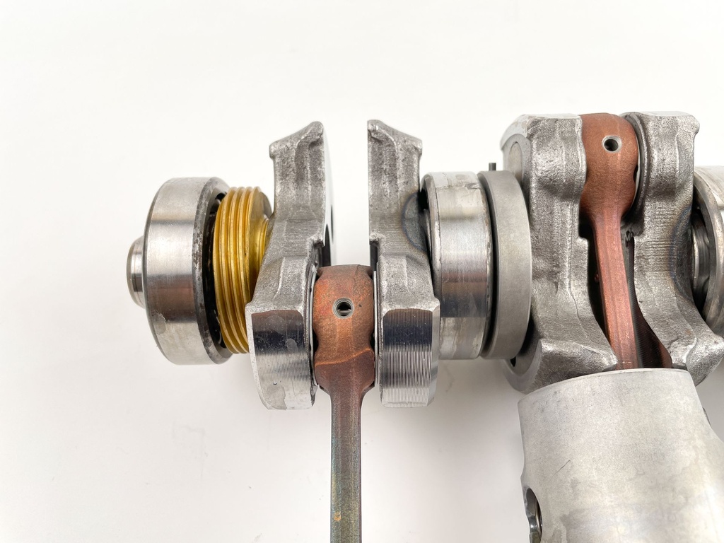 1999 Yamaha 30 HP 2 Stroke Outboard Crankshaft W/ Pistons 6J8-11400-11-00 OEM