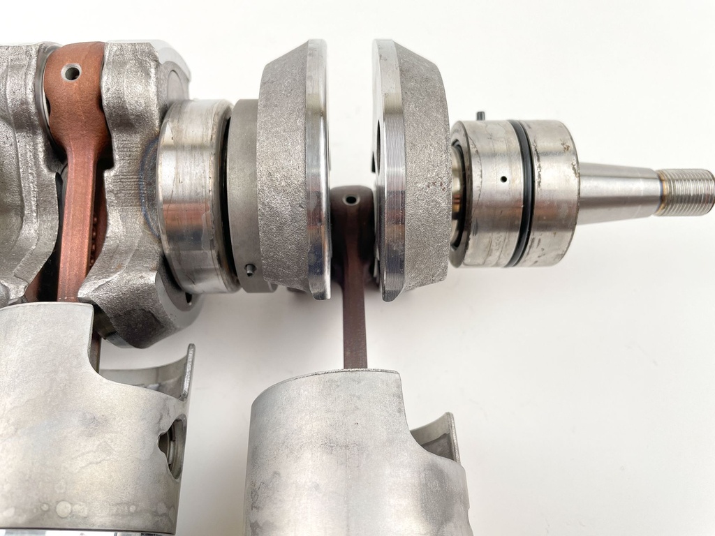 1999 Yamaha 30 HP 2 Stroke Outboard Crankshaft W/ Pistons 6J8-11400-11-00 OEM