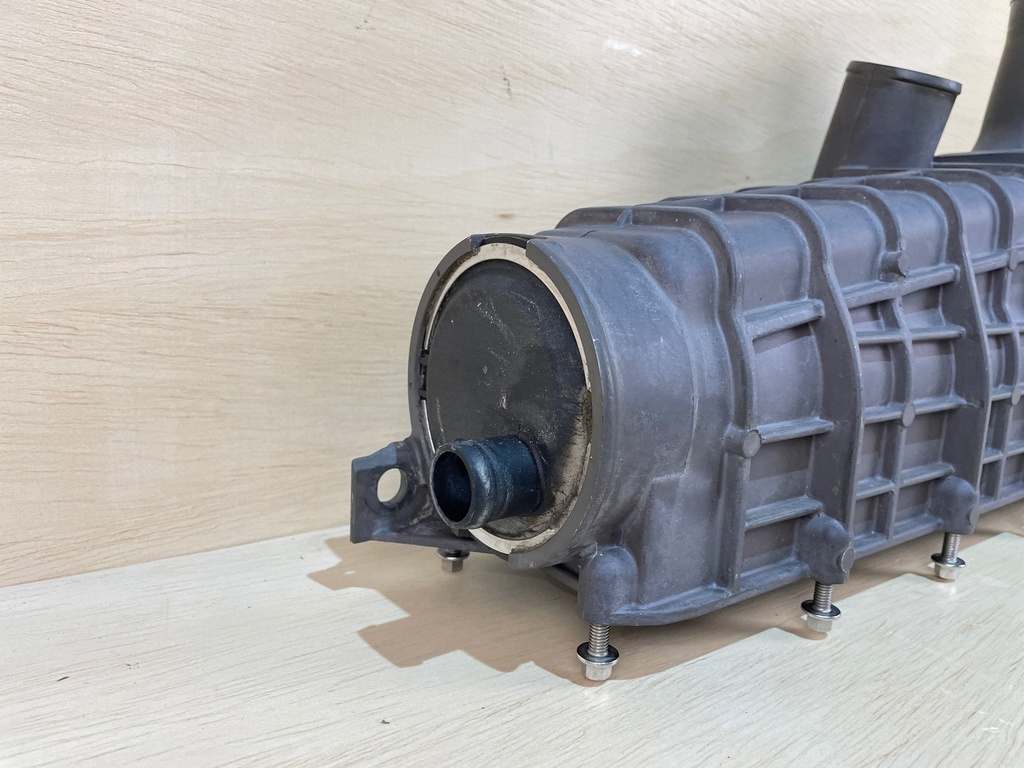 Mercury Verado 2.6L Integrated Air Fuel Intercooler Assembly 8M0103290