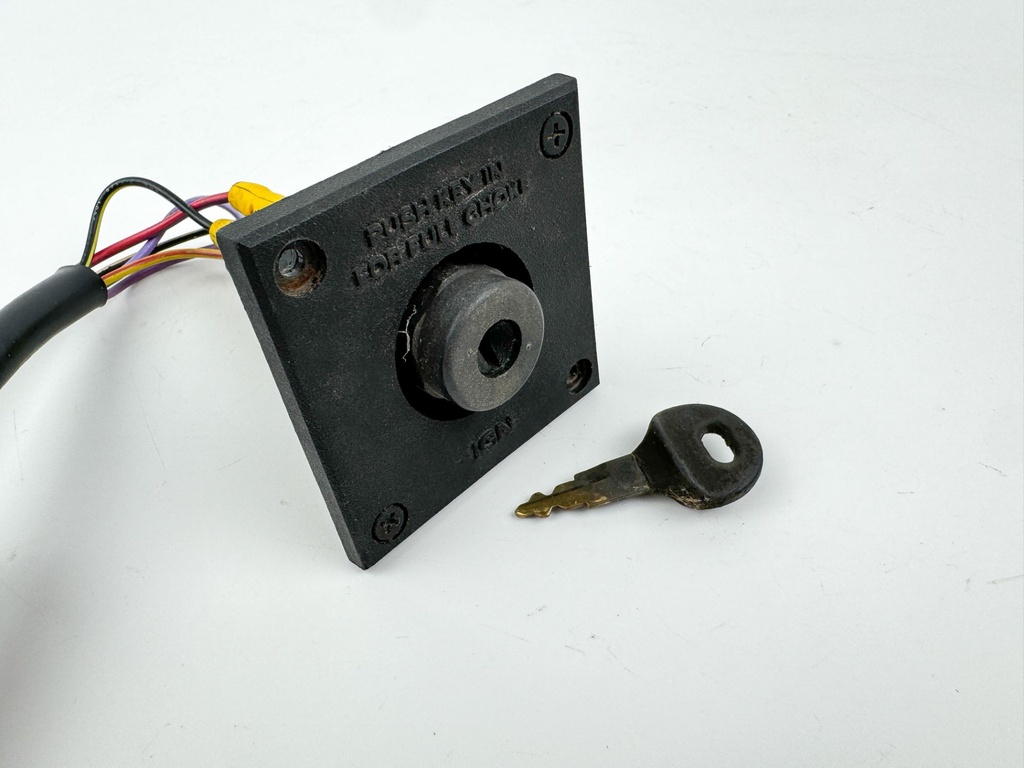 BRP Johnson Evinrude Ignition Key Switch 5005801