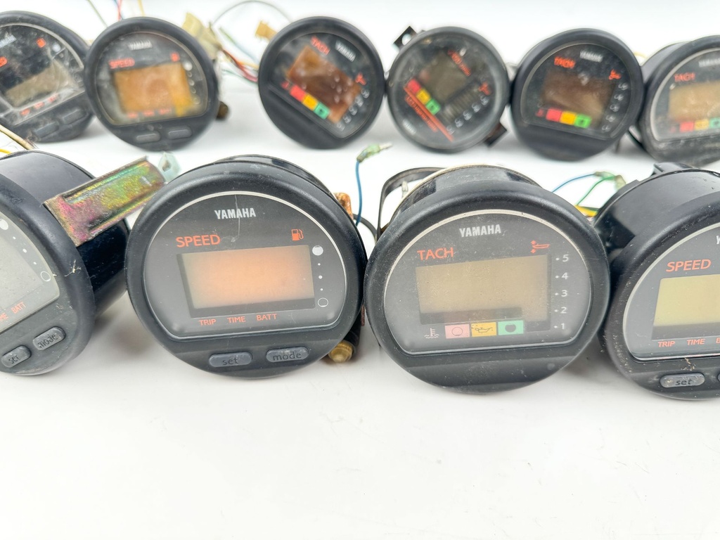 14 Yamaha Marine Outboard Digital Gauges Tachometer Speedometer - For Parts