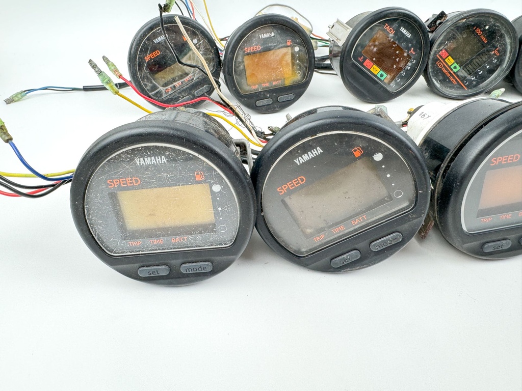 14 Yamaha Marine Outboard Digital Gauges Tachometer Speedometer - For Parts