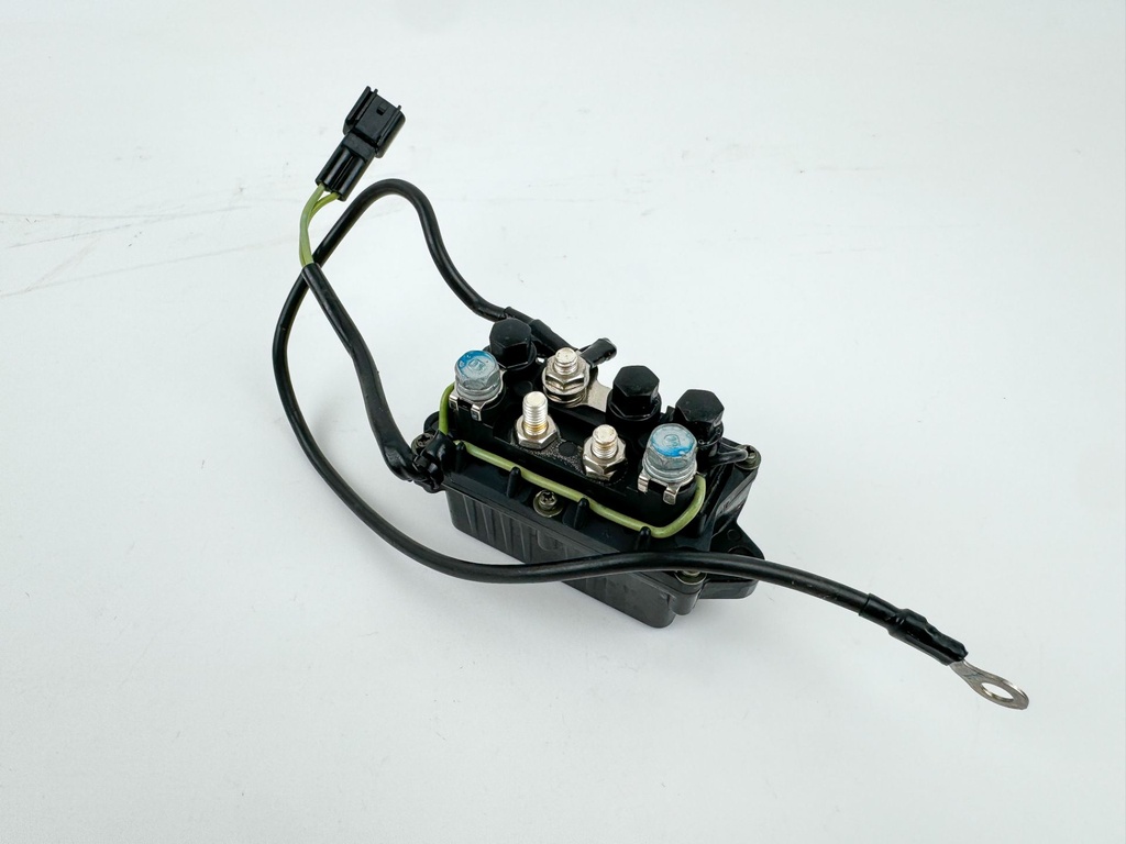 2005 Yamaha 225 HP 4 Stroke Outboard Trim Tilt Relay 69J-81950-11-00 OEM