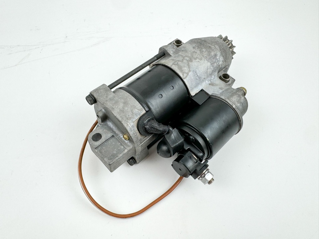 2005 Yamaha 225 HP 4 Stroke Outboard Starter Motor 69J-81800-00-00 OEM