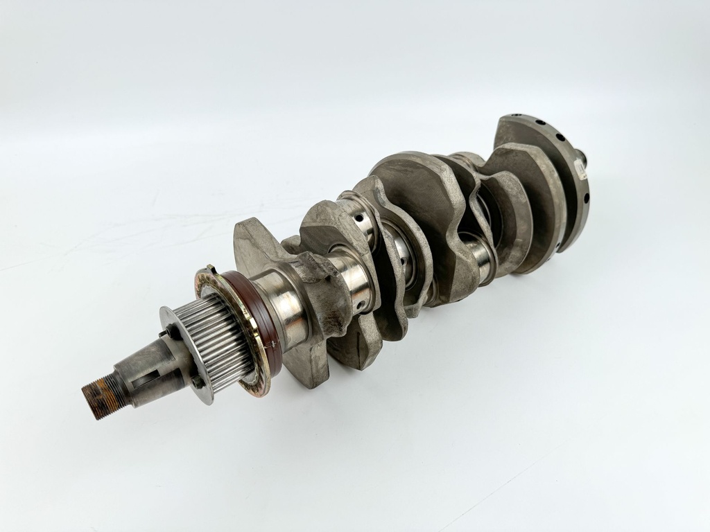 2005 Yamaha 225 HP 4 Stroke Outboard Crankshaft 69J-11411-00-00 OEM