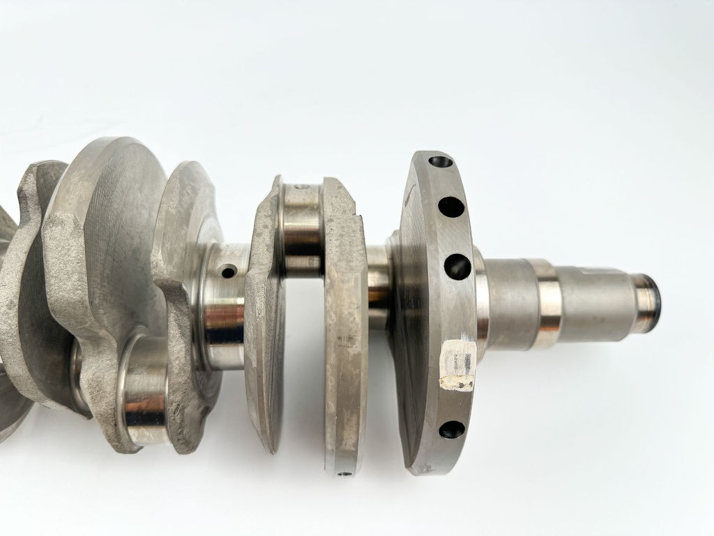 2005 Yamaha 225 HP 4 Stroke Outboard Crankshaft 69J-11411-00-00 OEM