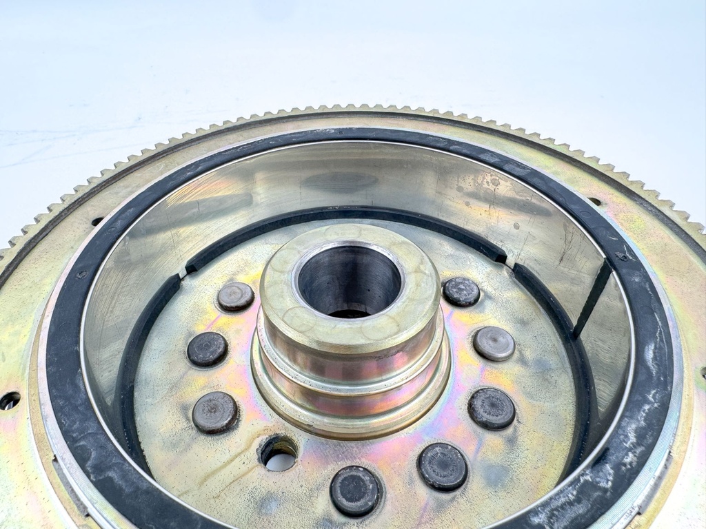 2005 Yamaha 225 HP 4 Stroke Outboard Flywheel Rotor 69J-81450-10-00 OEM