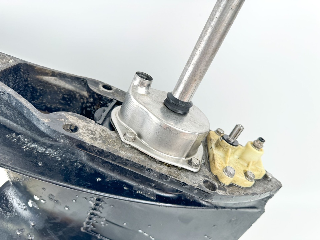 Mercury Verado 200 225 250 275 HP L6 25" XL Lower Unit Gear Case Standard RH