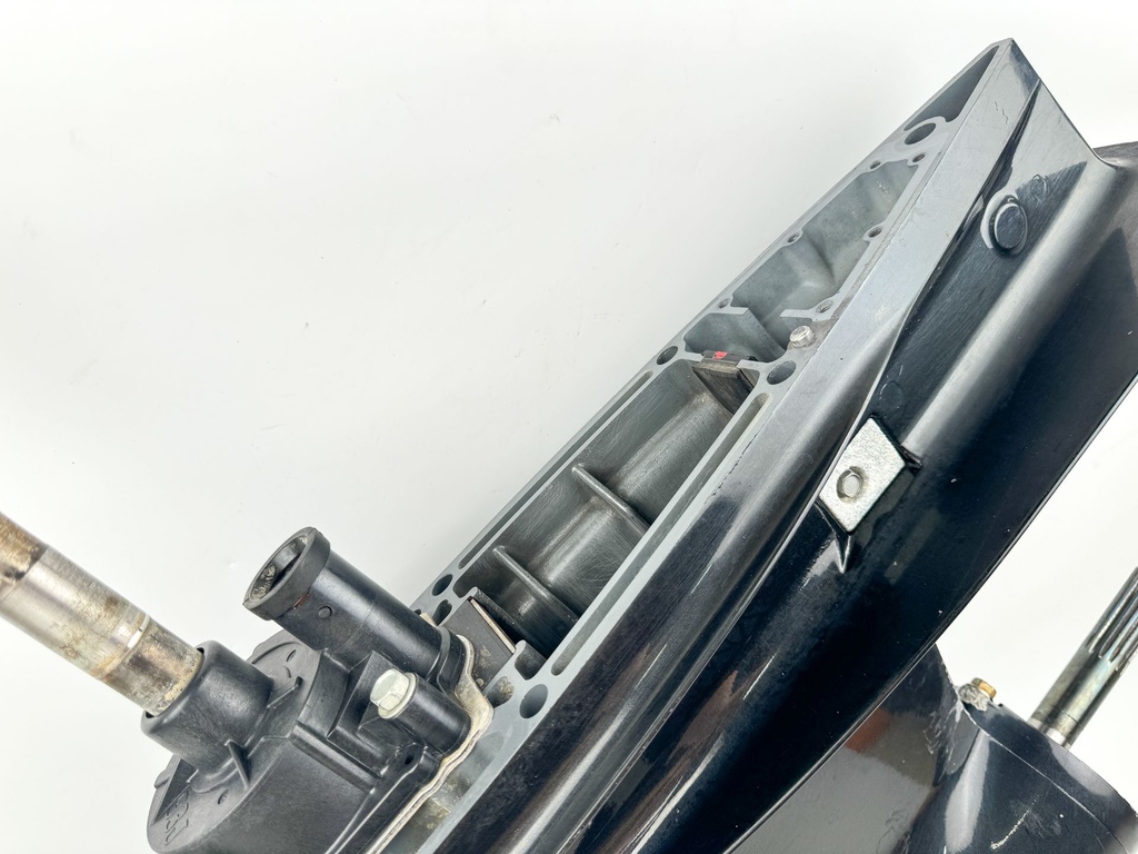 2007 Suzuki 200 225 250 HP 4 Stroke 25" Outboard Lower Unit Gear Case RH