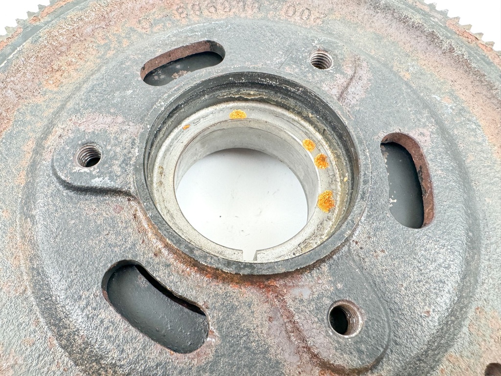 Mercury 225 HP 4 Stroke Outboard Flywheel 888983T02 OEM 2005