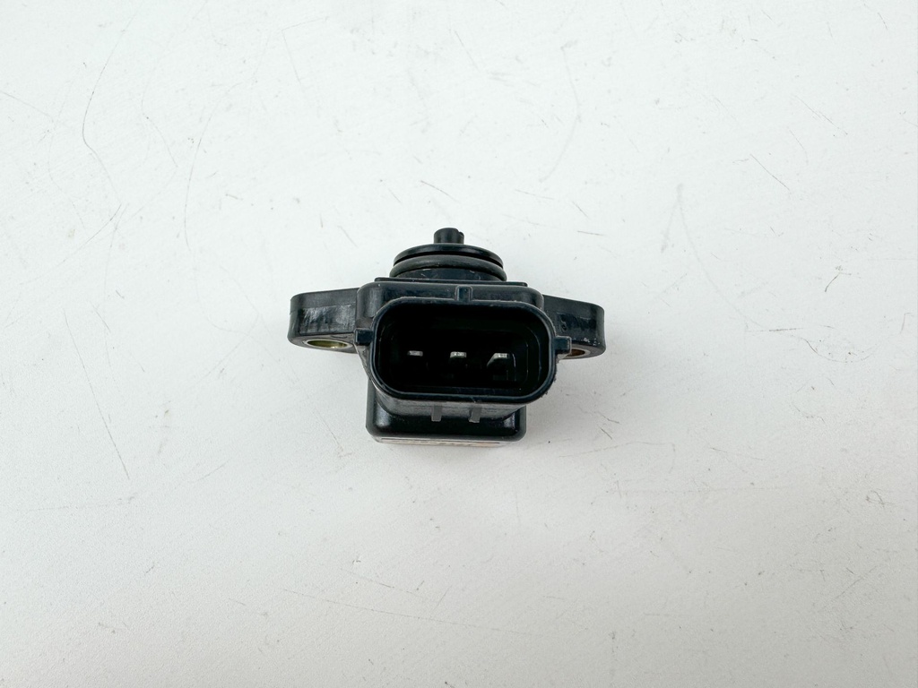 2004 Suzuki 140 HP 4 Stroke Outboard MAP Pressure Sensor 18590-68H00 OEM