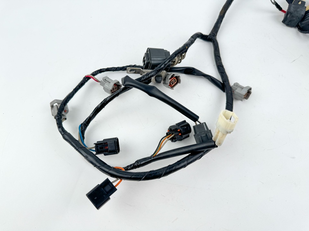 2004 Suzuki 140 HP 4 Stroke Outboard Engine Wire Harness 36610-90J30 OEM