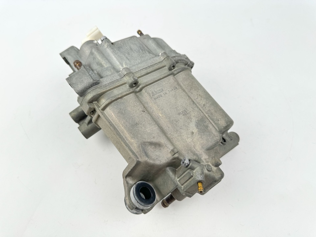 2007 Suzuki 200 HP 4 Stroke Outboard Vapor Separator Tank VST 15600-93J02 OEM