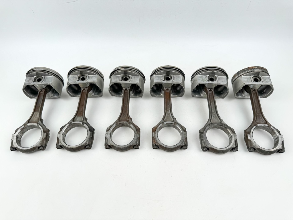 04 + Suzuki DF 225 250 HP 4 Stroke Outboard Piston Connecting Rod Set 12111-93J02-0B0